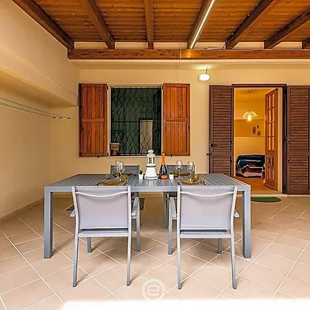 בית נופש Estay - Casa Adele - Exclusive Vacation On The